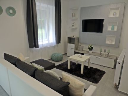 Csiky Apartman1