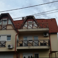 Reni Apartman