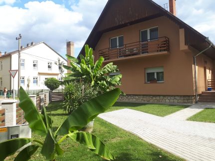 Viktória Apartmanház6