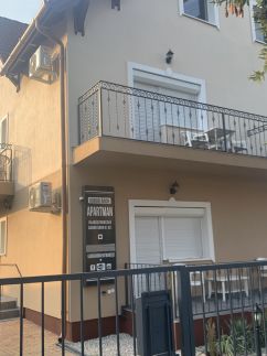 Gábor Áron Apartment11