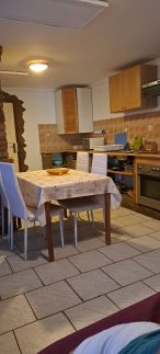 Luci Apartman22