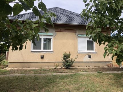 Éva Pihenőház34