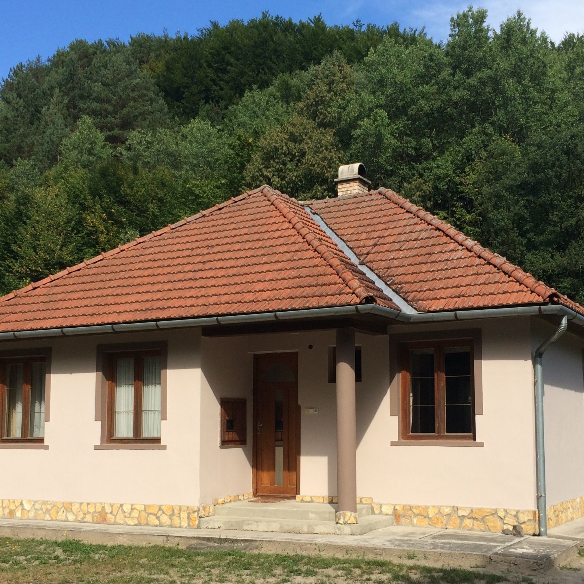 Császárvölgy Vendégház – Nagyhuta