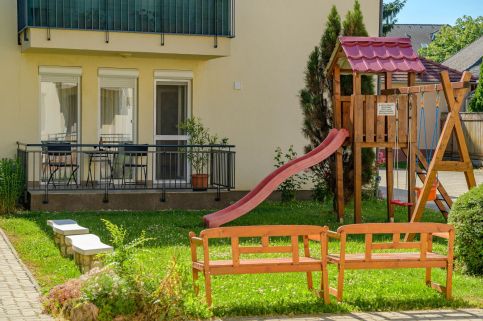 ILLÉS Apartmanok III.2