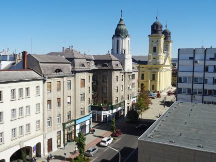 Főtér Apartman