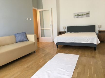 Ifjúság Apartman