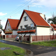 Mandula Apartmanház