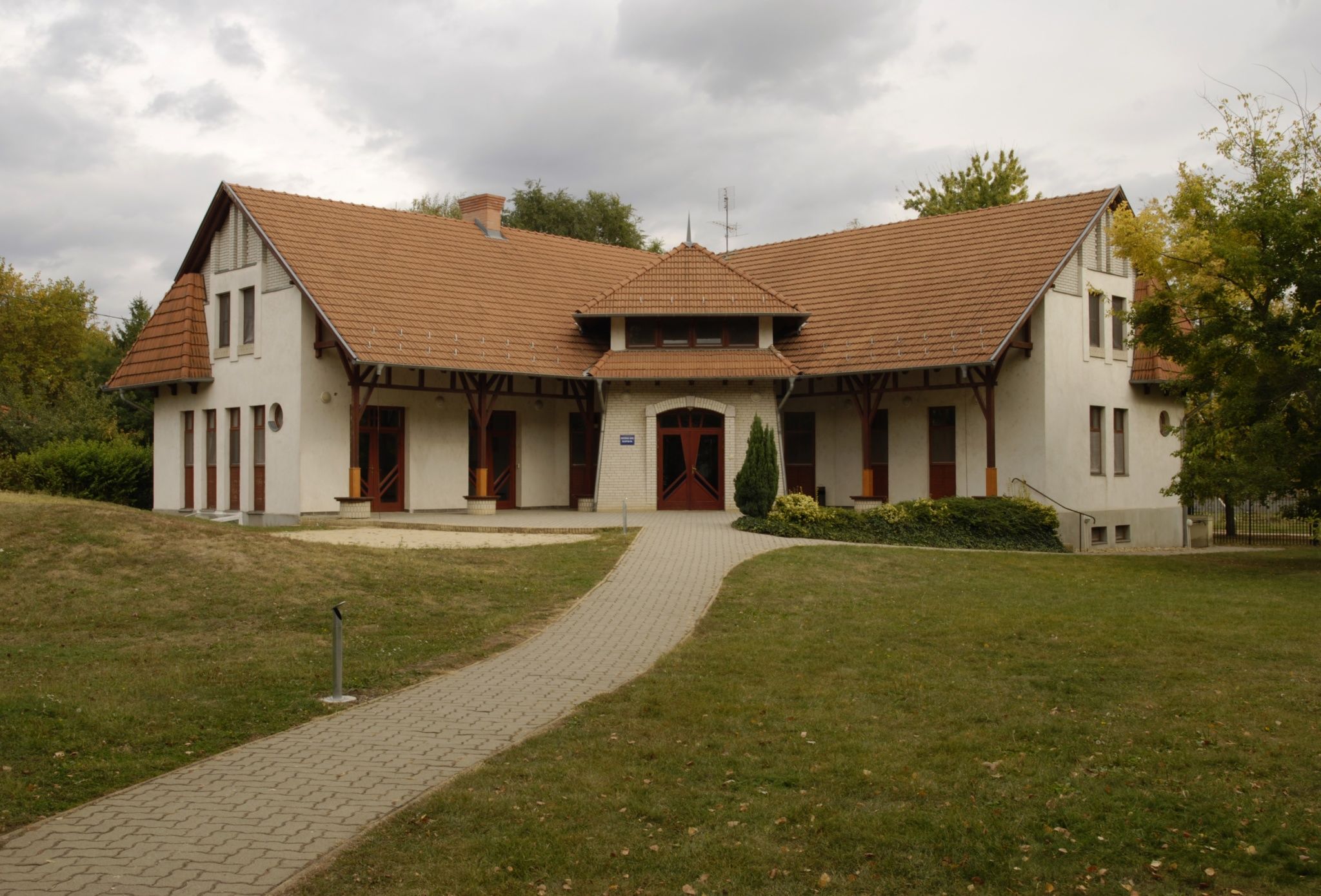 Megbékélés Háza – Berekfürdő fotó 2