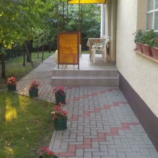 Nagyi Apartmanház