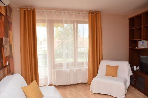 Napfényes Apartman9