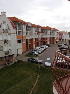 Szofi Apartmanok12