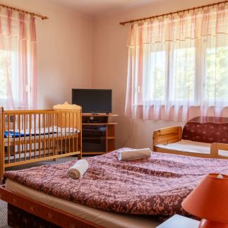 Country Apartman2
