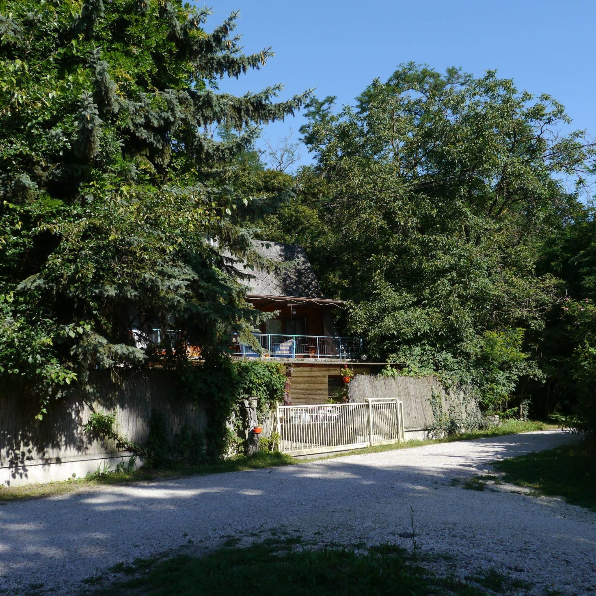 Szarvaskő Nyaraló – Esztergom fotó 5