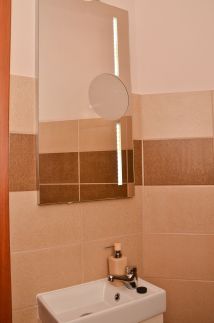 Diamund House Apartmanhàz