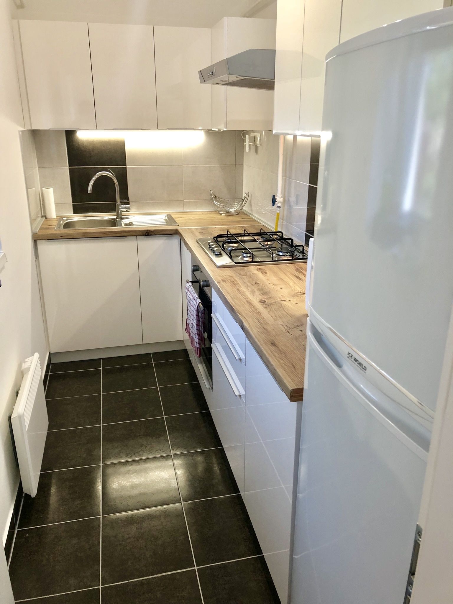 Geri Apartman – Mezőkövesd fotó 6