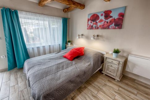 Caesar Apartments