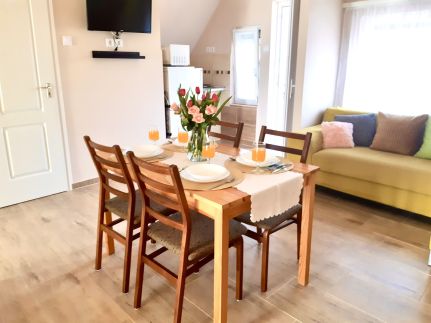 Jolie Apartman15