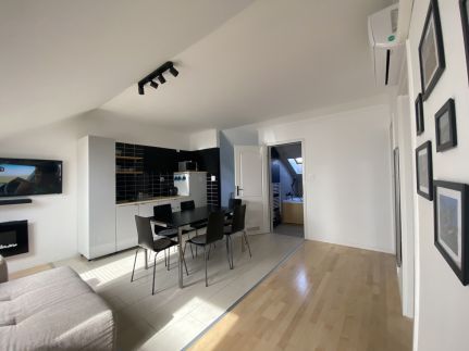 Sunrise 2 Apartment4
