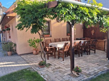 Mözsi Apartman13