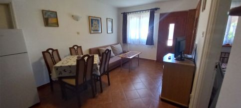 Meni Apartmanház Balatonföldvár28