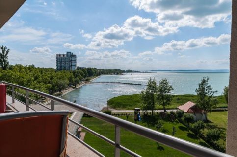 Club218 Varga Wellness Apartman4