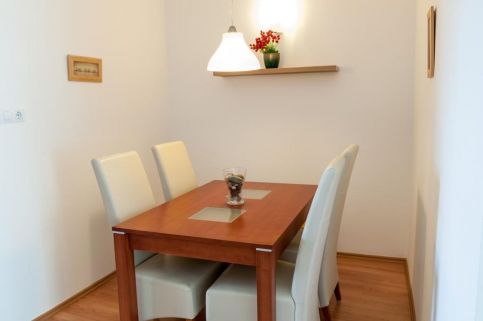 Club218 Varga Wellness Apartman7