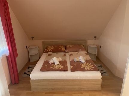 Gitta Apartmanház25