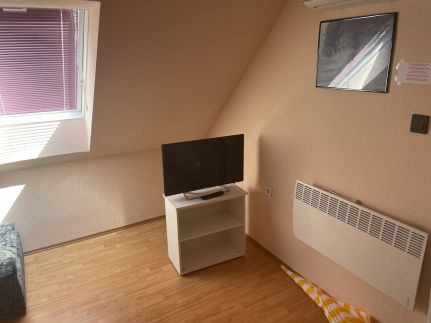 Gitta Apartmanház28