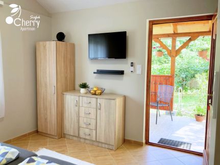 Cherry Apartman15