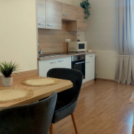 Mona Apartman