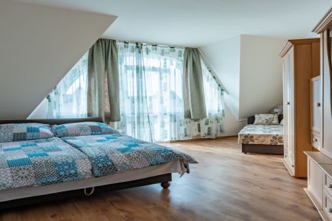 Ribizli Apartman1