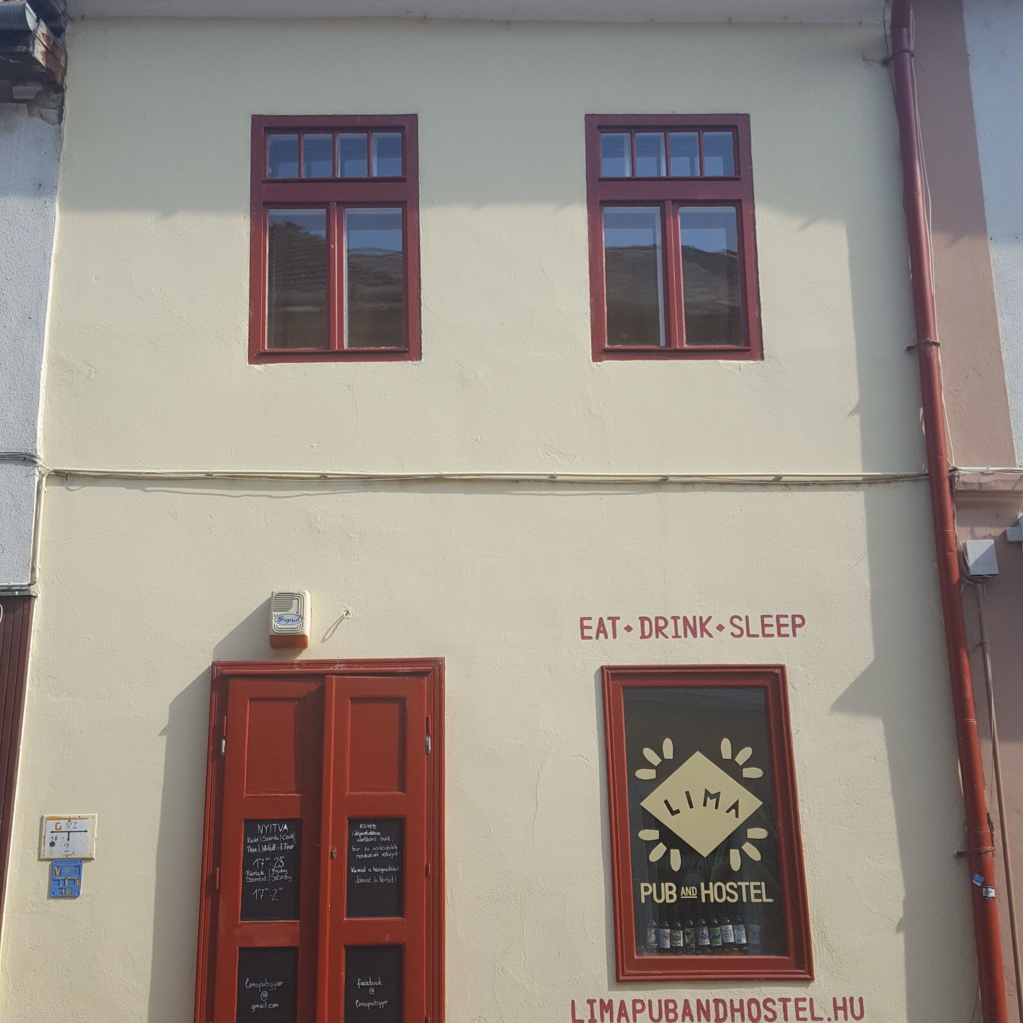 Lima Pub and Hostel – Győr