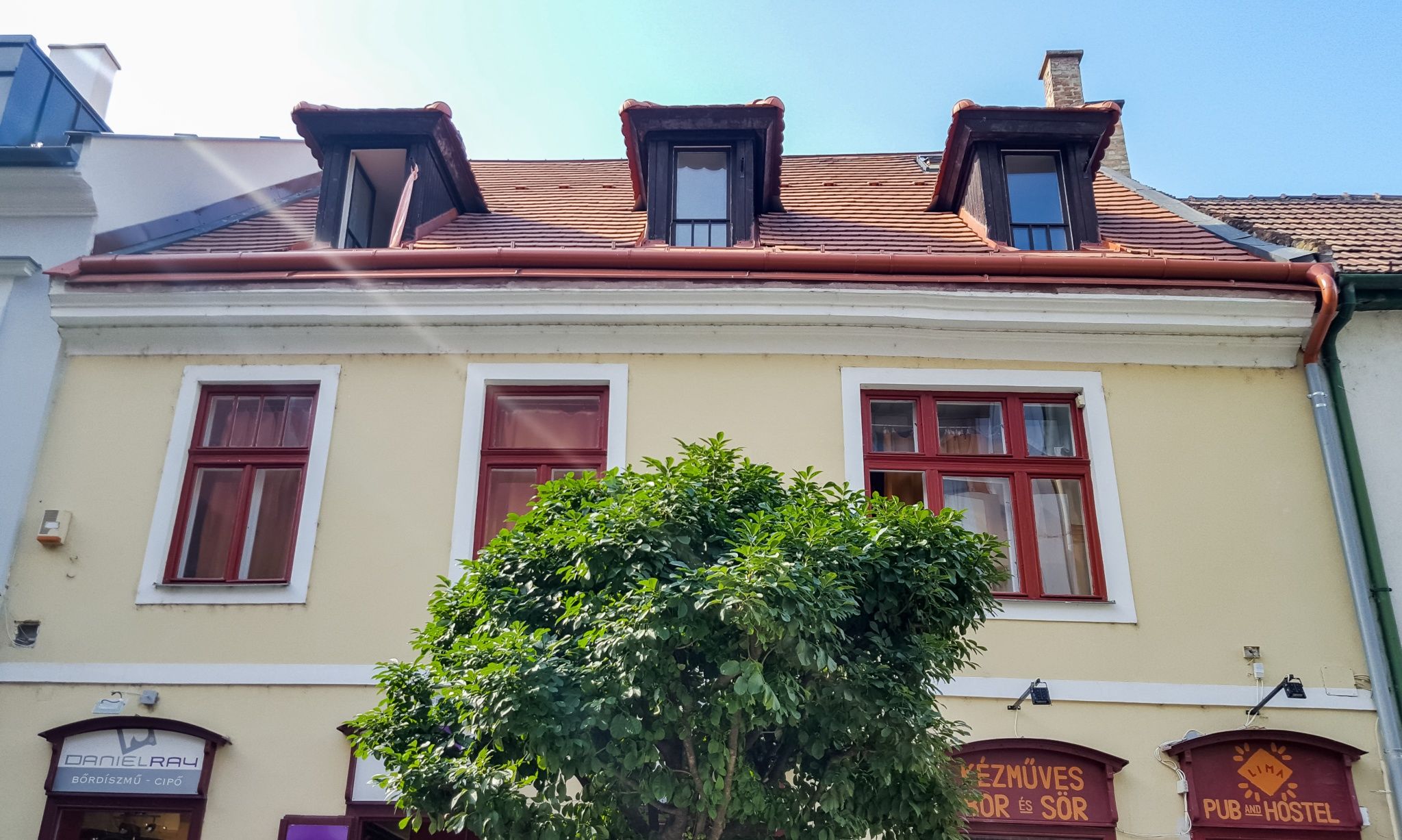 Lima Pub and Hostel – Győr fotó 2