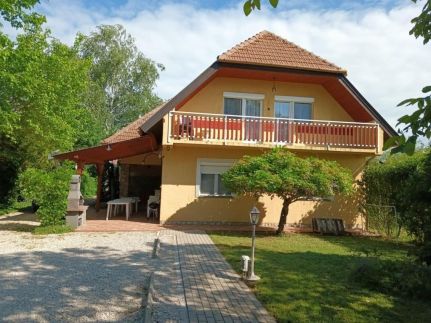 Sungarden Apartman