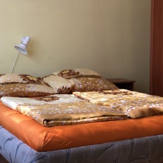 Betti Apartman12