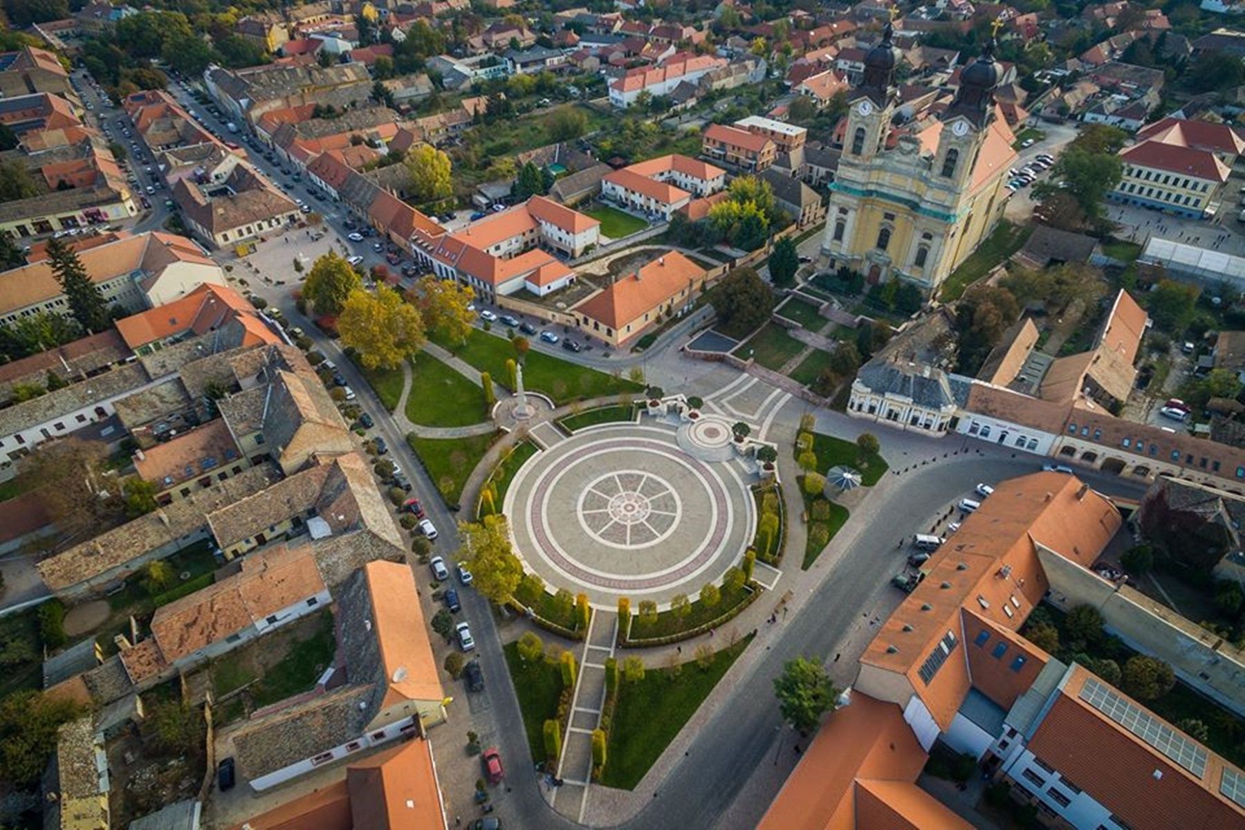 Kossuth Apartman – Tata fotó 5