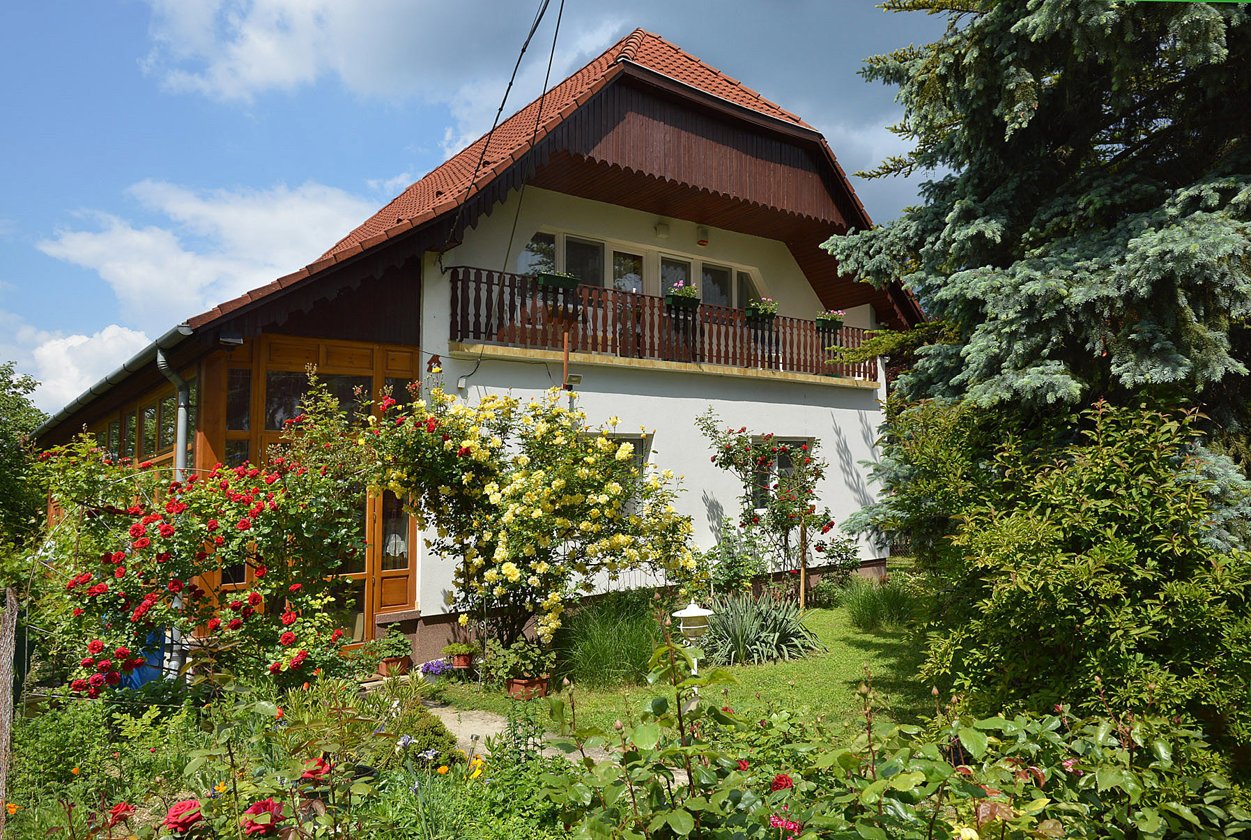 Rózsa Apartmanház – Gyenesdiás