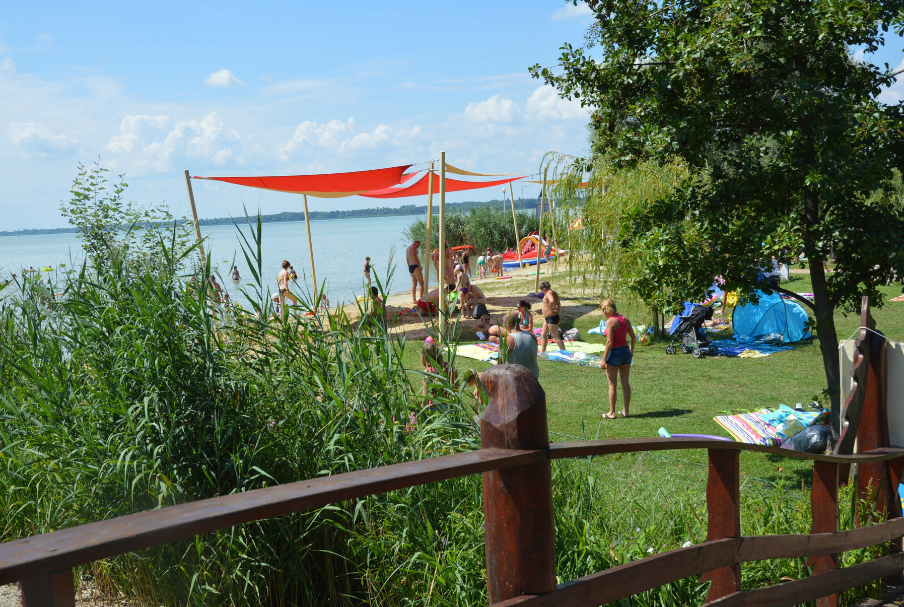 Rózsa Apartmanház – Gyenesdiás fotó 2