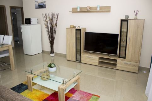 Mediterrán Apartman8