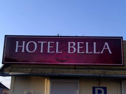 Bella Hotel2