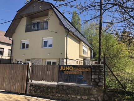 Juno Apartman Vendégház