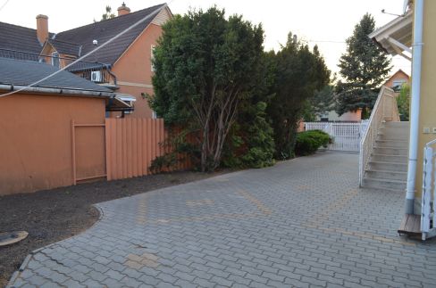 Gázláng Apartman