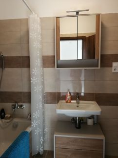 Azúr Wellness Apartman37