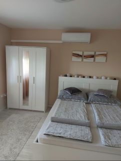 Hattyú Apartman8