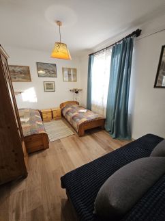 Kakasvári Vendégház48