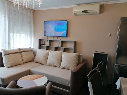Bettina47 Apartman12