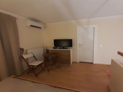 Golden Sunshine Apartman5