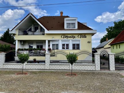 Veronika Villa Apartman