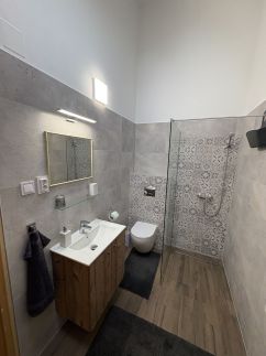 Piroska Apartman11