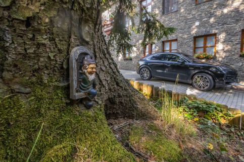 4 Évszak Hegyihotel60